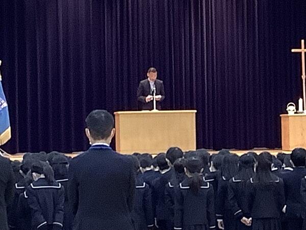 2学期　終業式のサムネイル画像