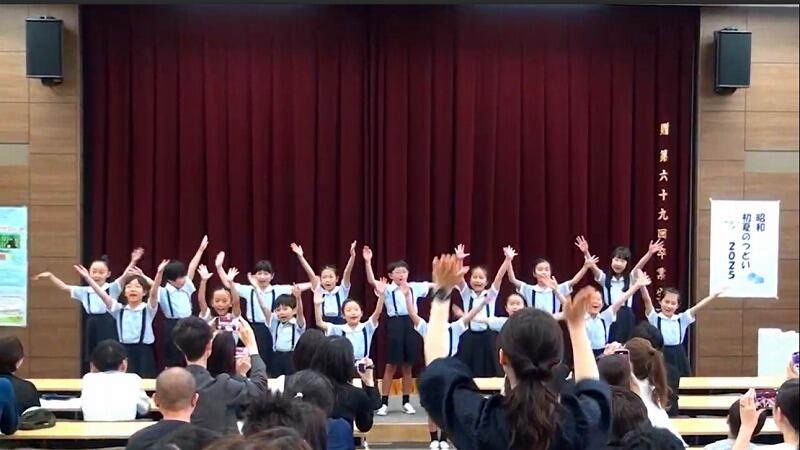 聖歌隊奉仕活動のサムネイル画像