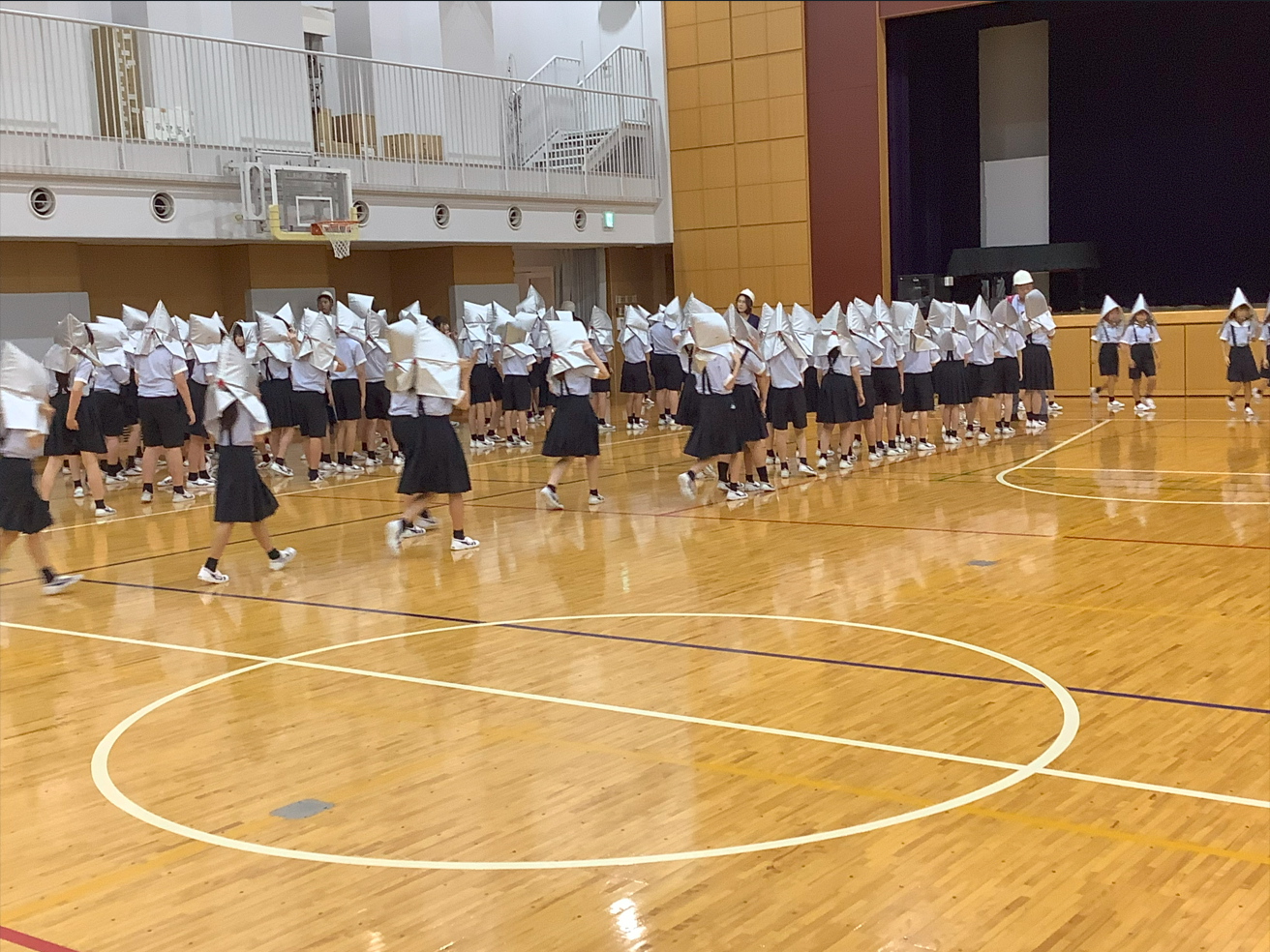 2学期始業式・避難訓練のサムネイル画像