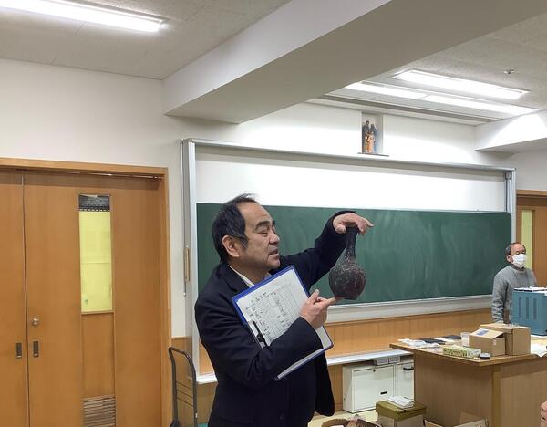 ４年社会科　七宝焼アートヴィレッジ出張授業のサムネイル画像