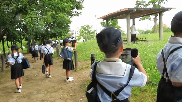 町探検②.png